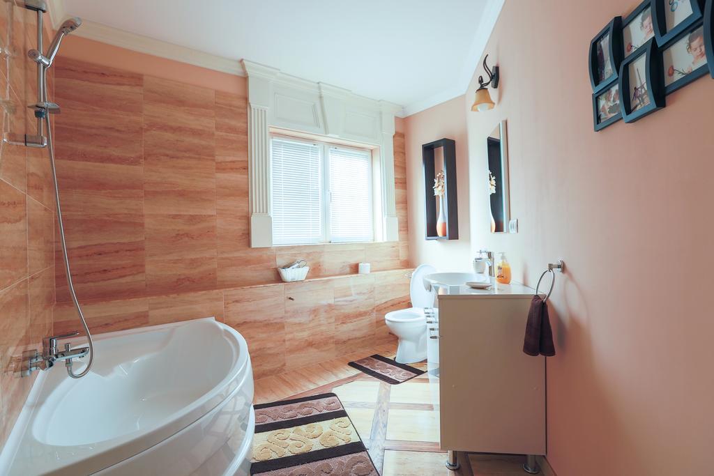 Casa Iulia Haţeg Quarto foto